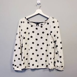 NWT**Francesca's Black/White Floral Top